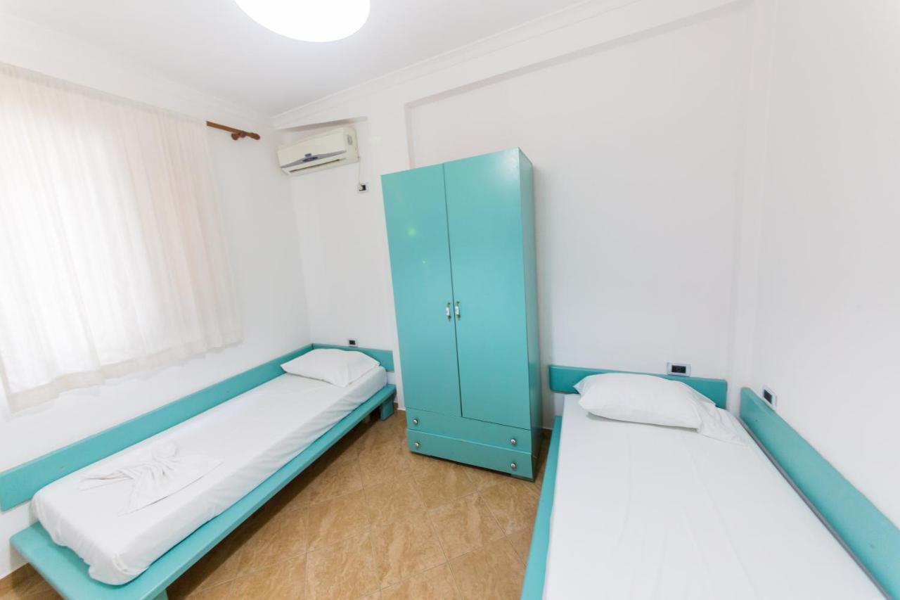 Expert Hotel Golem  Eksteriør billede